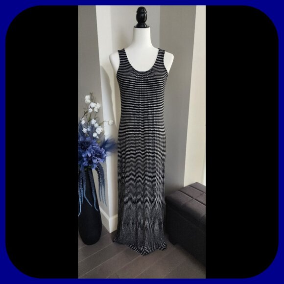 LORD & TAYLOR || Stretched Striped Maxi Dress (SIZE S) - Picture 1 of 7